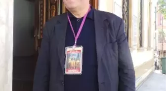 Camide Bulduğu 10 Bin TL'yi Polise Teslim Etti