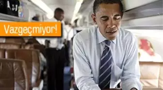 Obama İlle de Blackberry Diyor