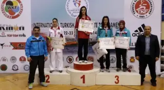 Şamdan İstanbul'da Patladı