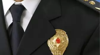 İzmir Emniyet Müdürlüğünde 5 Görevli Açığa Alındı