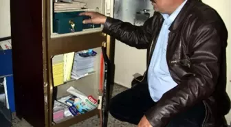 Emlakcının Kasasını Patlatıp 100 Bin TL Çaldılar