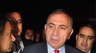 CHP'li Gürsel Tekin: Başbakan ve Kabinesi İstifa Etmeli