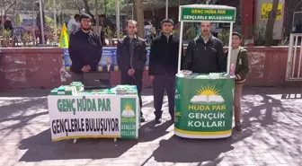 Hüda Par'lı Gençlerden Tanıtım Standı