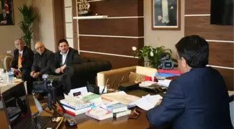 Kars Belediye Başkanı Nevzat Bozkuş, Basın Toplantısı Düzenledi