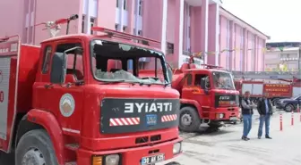 Taşlı Saldırıda Yaralanan İtfaiye Erinin Tedavisi Sürüyor