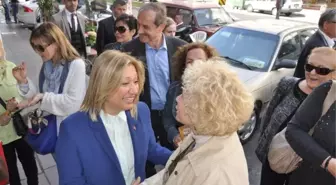 AK Partili İlknur Denizli, Göztepeliler ile Buluştu