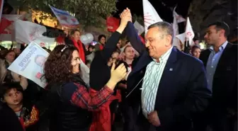CHP'nin Kuşadası Adayı Kayalı, Mitinglerini İkiçeşmelik'te Sürdürdü