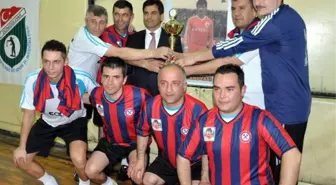 Muzaffer Badalıoğlu Anısına Düzenlenen Futsal Turnuvası Sona Erdi