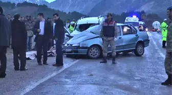 Kahramanmaraş'ta Trafik Kazası: 4 ölü, 5 yaralı