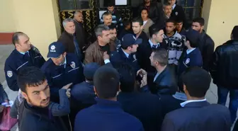 Kırklareli'de Gözlemci ile Başkan Adayı Arasında Kavga