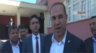 Adana'da MHP'li Hüseyin Sözlü Zaferini İlan Etti