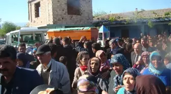 Seçim Kavgasında Ölenler Toprağa Verildi