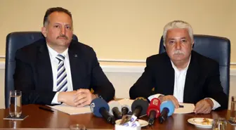 Adana'da AK Parti ve CHP Adaylarından Ortak Basın Toplantısı