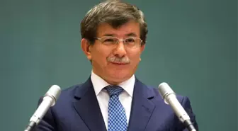 Davutoğlu'ndan Füle'ye: Twitter Tedbiri (Engeli) Geçici