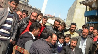 İsimleri Aynı Olan Üç Kişi, Babalarının İsmiyle Seçime Girdi