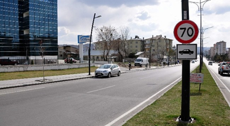 Otomobilin Yayaya Çarptığı Kaza Güvenlik Kamerasında