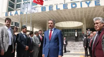 Elazığ'ın Yeni Başkanı Göreve Başladı