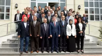 Konya'da Başkan Akyürek Mazbatasını Alarak Görevine Başladı