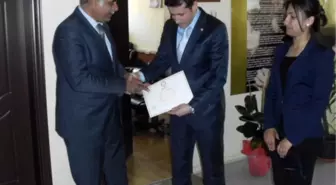 BDP'li Belediye Başkanları Mazbatalarını Aldı