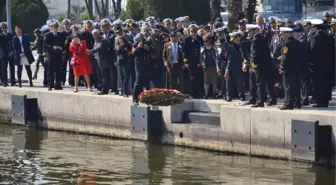 Dumlupınar Denizaltısı Şehitleri Unutulmadı