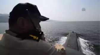 TCG Burakreis Denizaltısında Tatbikat