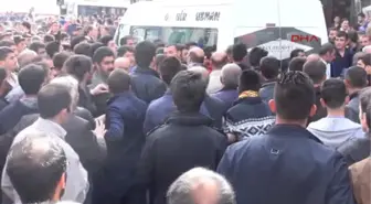 Van'da Ağrı Gerginliği