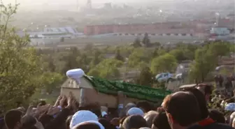 Elazığ'ın Kanaat Önderlerinden Molla Bahri Tunç Son Yolculuğuna Uğurlandı