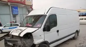 Kahramanmaraş'ta Trafik Kazası: 4 Yaralı