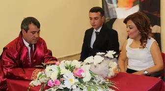 Mut Belediye Başkanı Yılmaz İlk Nikahını Kıydı