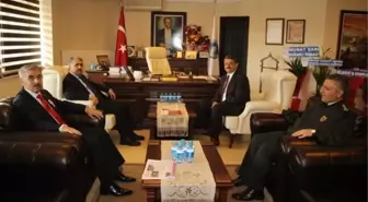 Vali Çınar'dan Başkan Akın'a Ziyaret