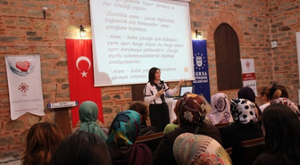 Anne - Baba Okulu'nda Eğitimler Başladı