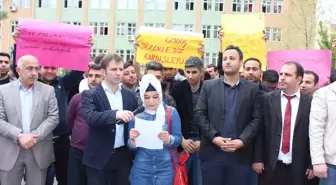 Mısır'da 528 Kişinin İdama Mahkum Edilmesi