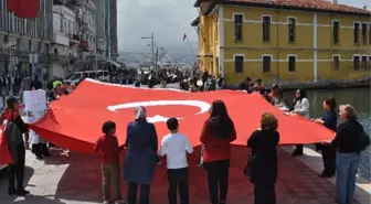 İzmir'de Polis Eşlerinden Eylem