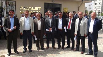 Muhtarlar Mazbatalarını Aldı