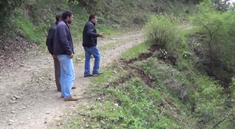 Turistleri taşıyan araç şarampole yuvarlandı: 6 yaralı -