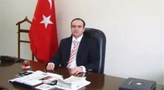 Bahşılı Kaymakam'ı Polat, Seralara Fide Dikti