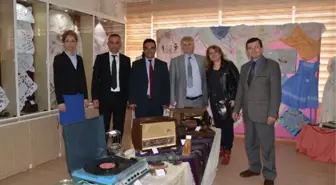 Alaçam'da Geçmişten Günümüze Sergisi Açıldı