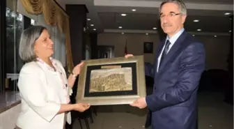 Elazığ Belediye Başkanı Yanılmaz'dan Kışanak'a Ziyaret