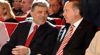 Erdoğan ve Gül Çankaya'ya Kimin Çıkacağı Konusunda Uzlaştı