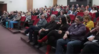 İzmirli Şair Ünbay, Son Kitabını Tanıttı