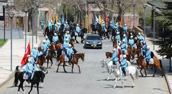 Çankaya Köşkü'nde İlk Atlı Karşılama