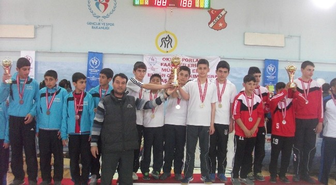 Okullar Arası Badminton Grup Müsabakaları