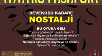 İzmir'de Sağlık Çalışanlarından Nostaljik Tiyatro Oyunu