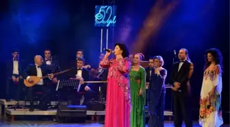 Vali Öztürk TRT 50'nci Yıl Dönümü Konserine Katıldı