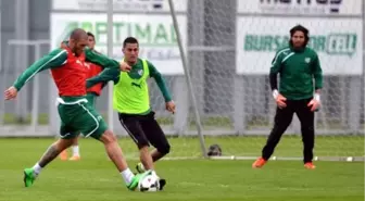 Bursaspor'da Gergin Antrenman