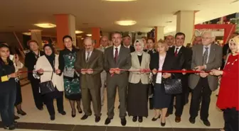 Gebze Konulu Ahşap Rölyef Sergisi Törenle Açıldı