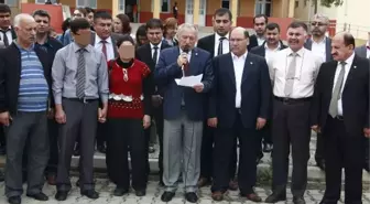 Adana'da Öğretmene Şiddete Protesto