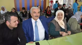 Yaşlılara Moral Dopingi