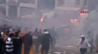 Galatasaray Meydanı'nda Polis Müdahalesi