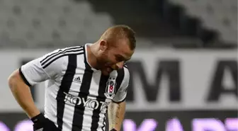 Gökhan Töre'yi Bılıc ve Terim de Ziyaret Etti